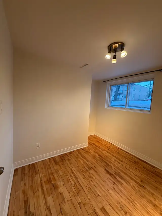 4 1/2 RÉNOVÉ et TOUT INCLUS - Photo 7