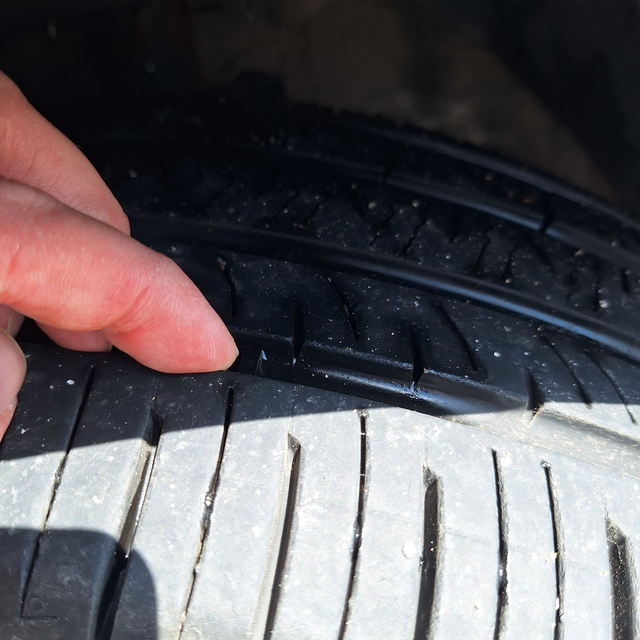 2017 Hyundai Santa Fe Sport Premium, 2.4L 4cyl, One Owner - Photo 12