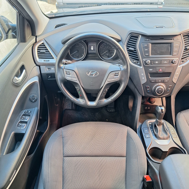 2017 Hyundai Santa Fe Sport Premium, 2.4L 4cyl, One Owner - Photo 14