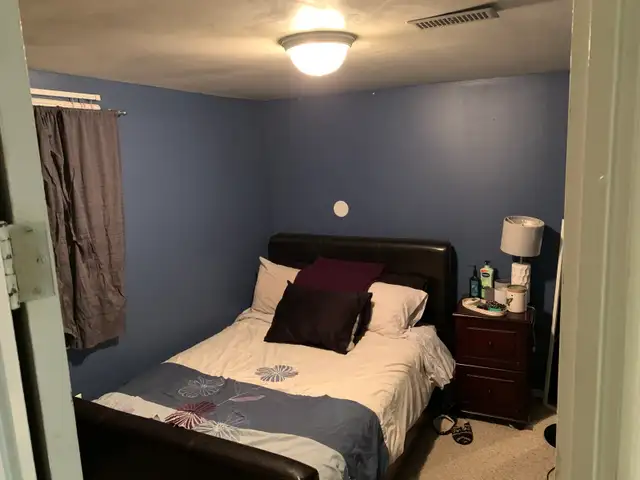 Two Bedroom Basement Suite for rent near university Eastside - Photo 2