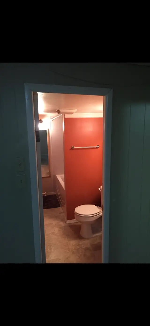 Two Bedroom Basement Suite for rent near university Eastside - Photo 6