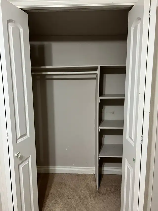 ROOM FOR RENT IN NORTH EDMONTON!