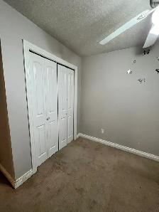ROOM FOR RENT IN NORTH EDMONTON! - Photo 2