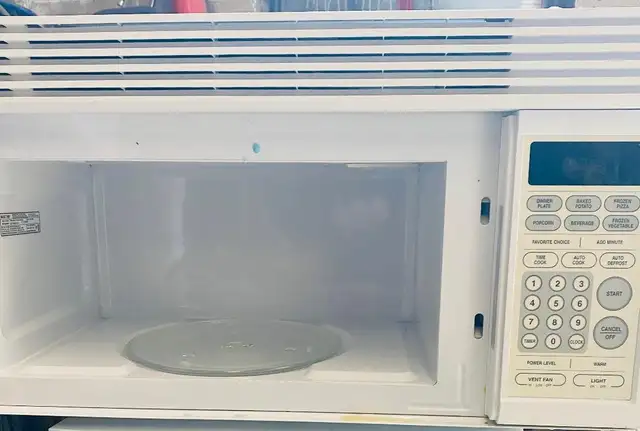 Master Chef ATR Microwave /Exhaust Fan, - Photo 2