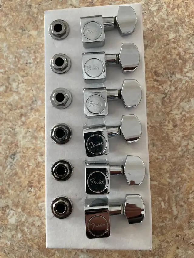 ew Fender Tuning Machine Head Set