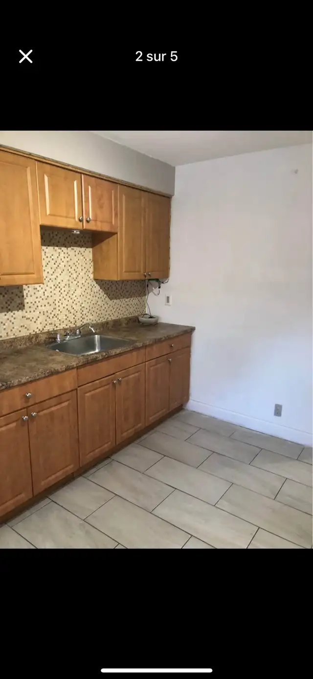 Métro Cadillac 4 1/2 - Photo 2