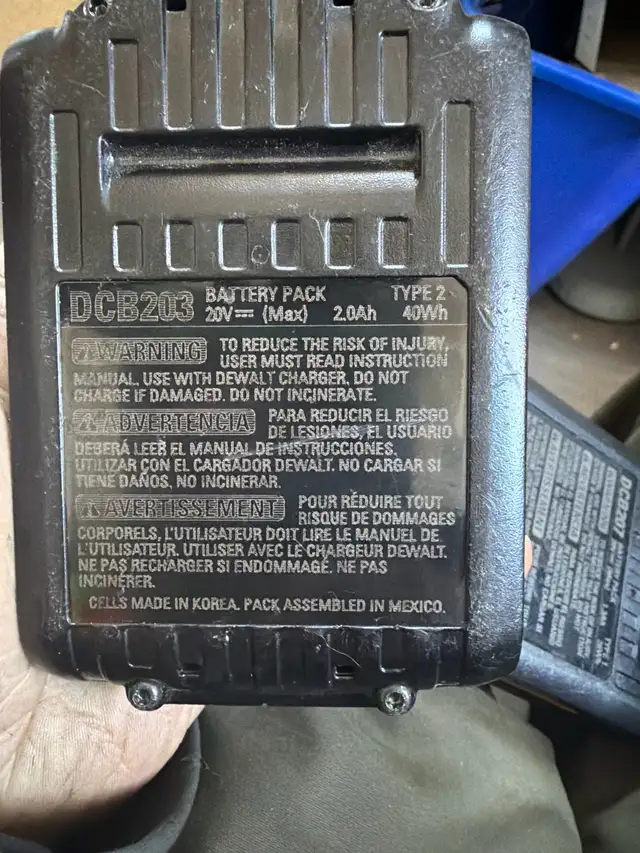 DeWalt 20V Battery - Photo 5