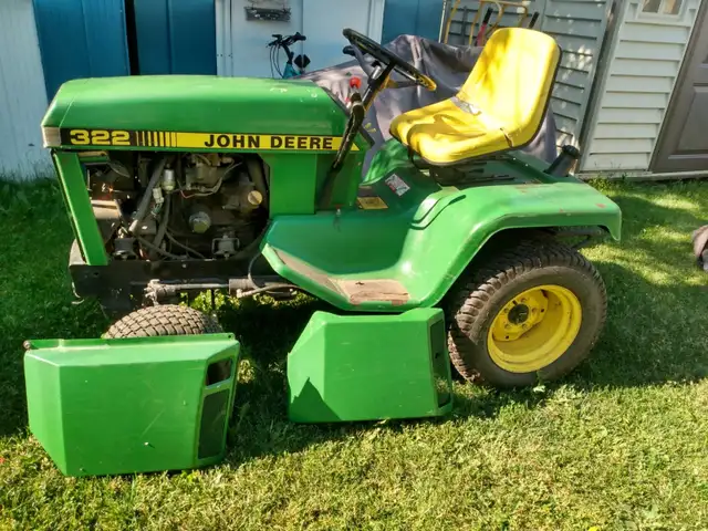 assorted lawn tractors STRIPPED FOR PARTS! - Photo 3