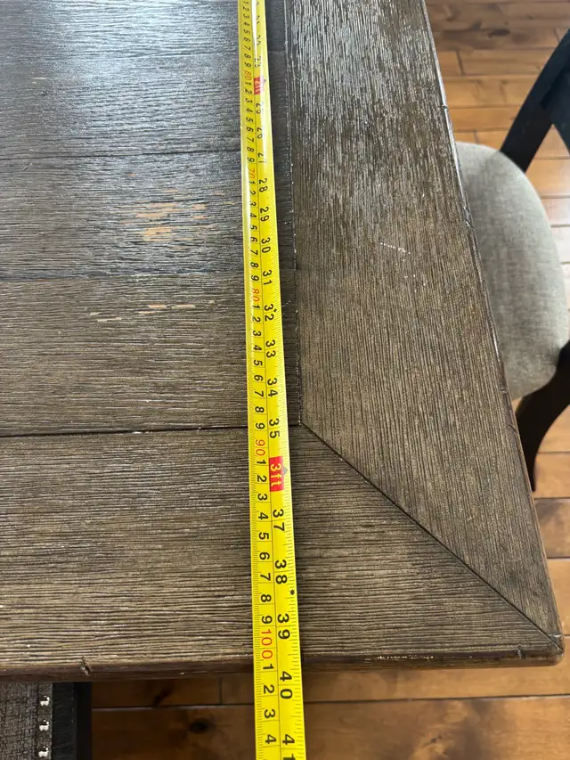 Kitchen table and chairs - Photo 6