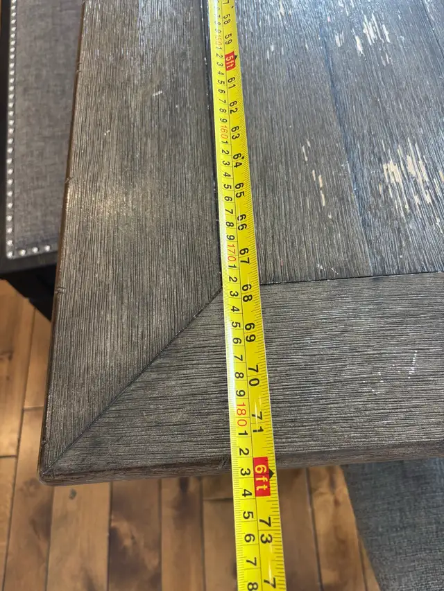 Kitchen table and chairs - Photo 7