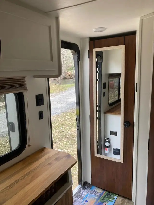 2016 Jayco Jay Flight 145RB SLX Bright Interior, Lightweight - Photo 5