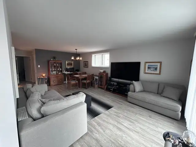 Lévis  Grand 4 1/2 pour juillet - Photo 2