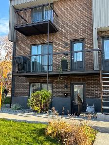 Lévis  Grand 4 1/2 pour juillet - Photo 14