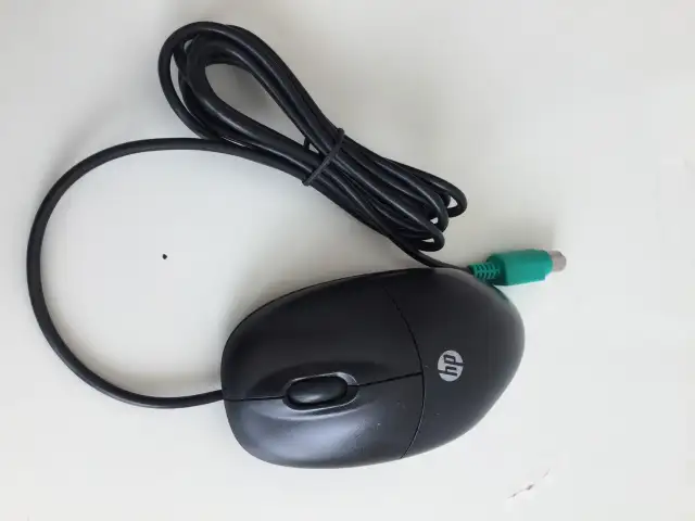 HP 2-buttons scroll wheel optical mouse PN 600553-002, 537748-00 - Photo 3