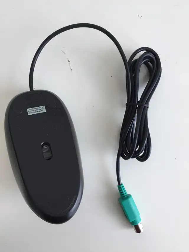 HP 2-buttons scroll wheel optical mouse PN 600553-002, 537748-00 - Photo 4