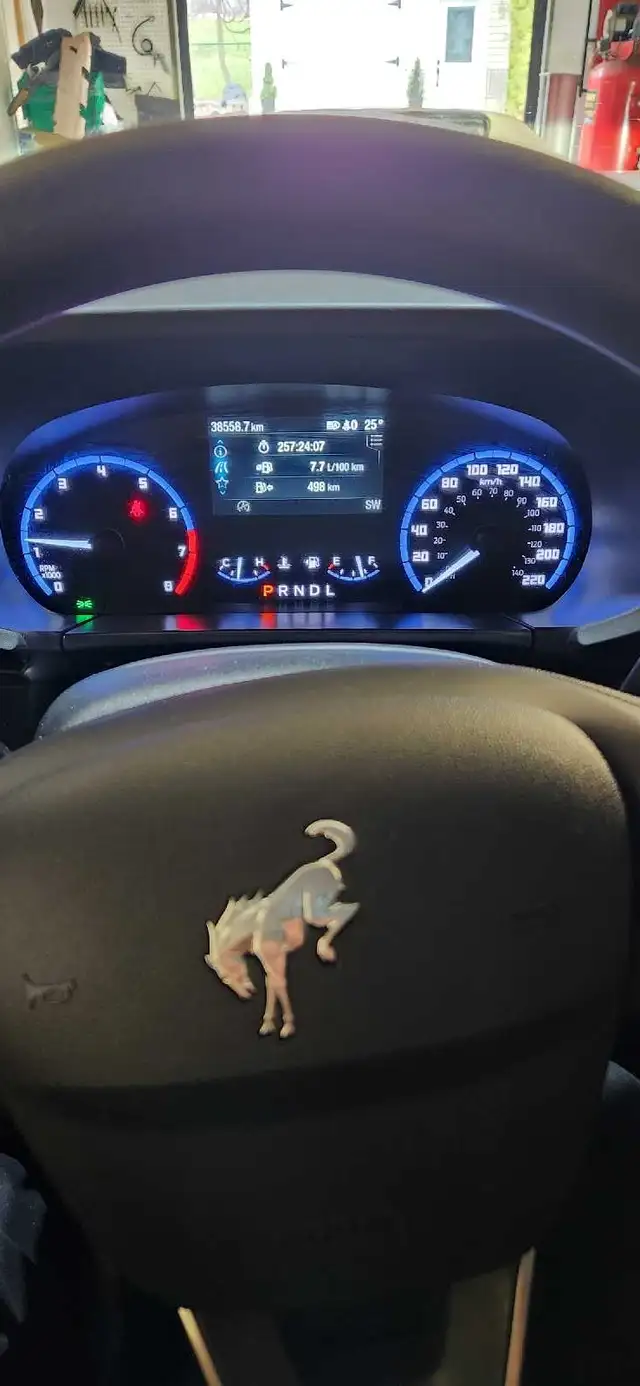 2022 Ford Bronco - Photo 4