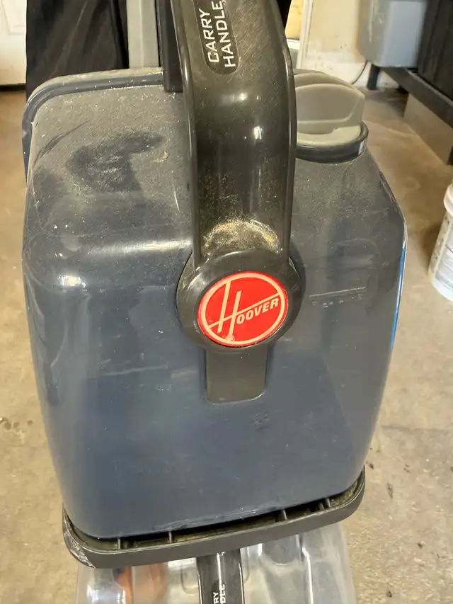 Carpet cleaner - Photo 2