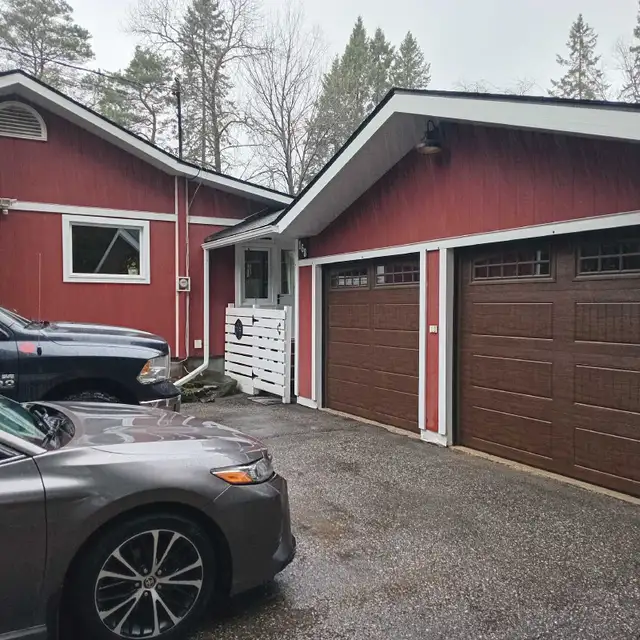 Perfect Muskoka Home - Photo 2