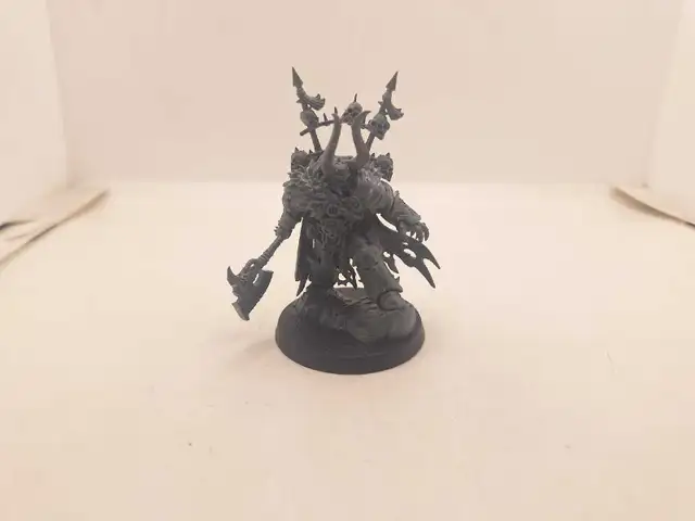 Warhammer 40k Chaos Space Marine Chaos Lord Unpainted