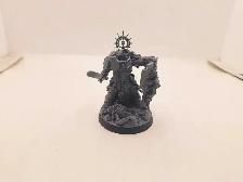 Warhammer 40k Primaris Marine Captain/w Relic shield unpainted