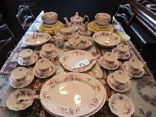 Royal Albert LAVENDER ROSE fine bone china set for 8