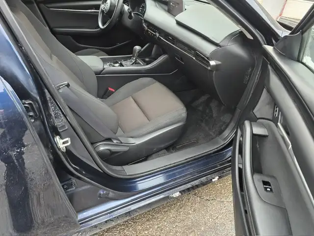 2022 Mazda 3 GX Auto FWD - Photo 13