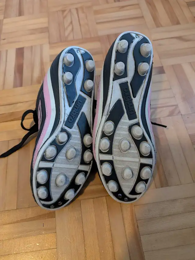 souliers de soccer - Photo 2