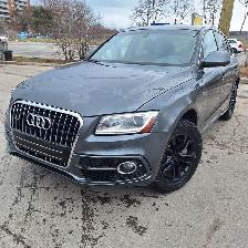 2014 Audi Q5 3.0L Technik loaded and very well maintained! Drive