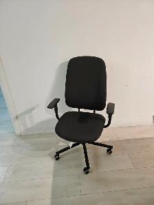 Home Office Bundle — SMÖRKULL chair   MITTZON desk - Photo 3