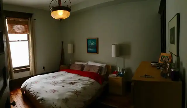 Downtown Apartment (heat/water included) - Photo 6