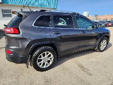 2015 Jeep Cherokee North - Photo 2