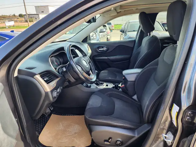 2015 Jeep Cherokee North - Photo 7