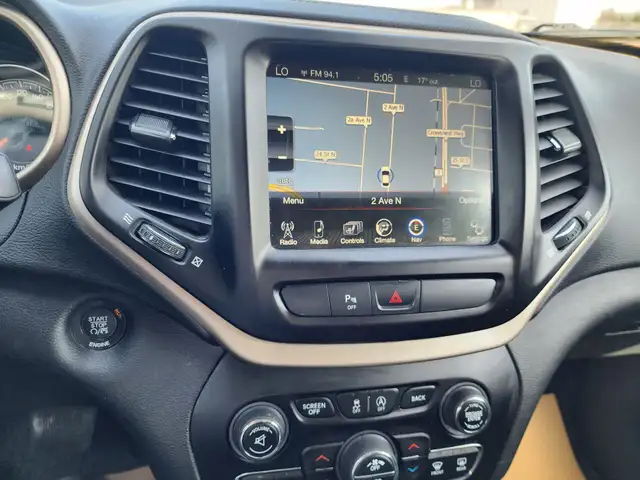 2015 Jeep Cherokee North - Photo 12