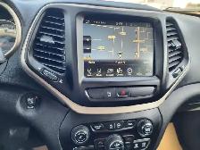 2015 Jeep Cherokee North - Photo 12