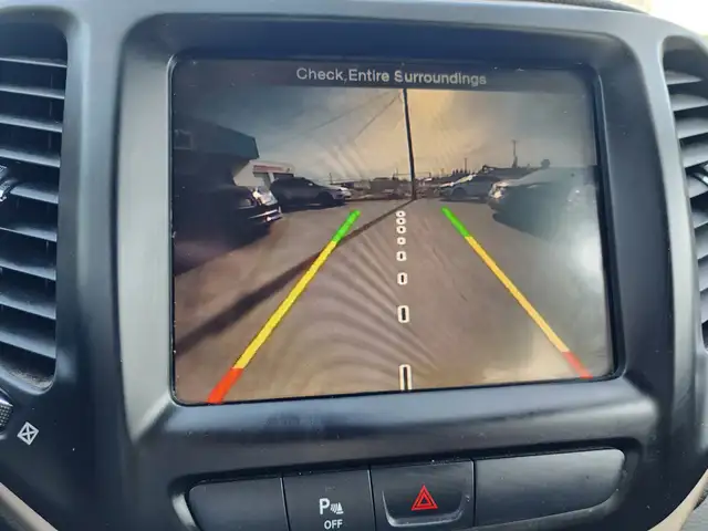 2015 Jeep Cherokee North - Photo 13