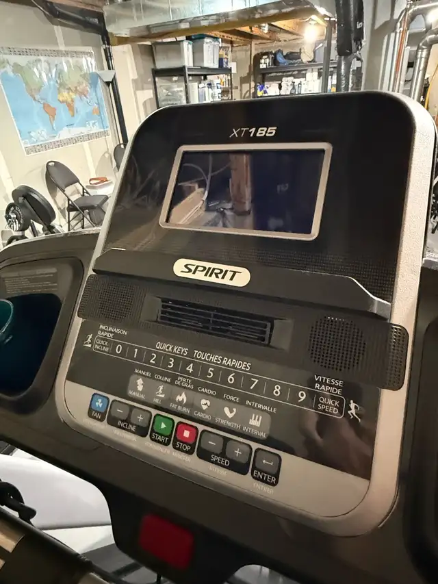 Like New Spirit XT 185 Treadmill - Photo 4