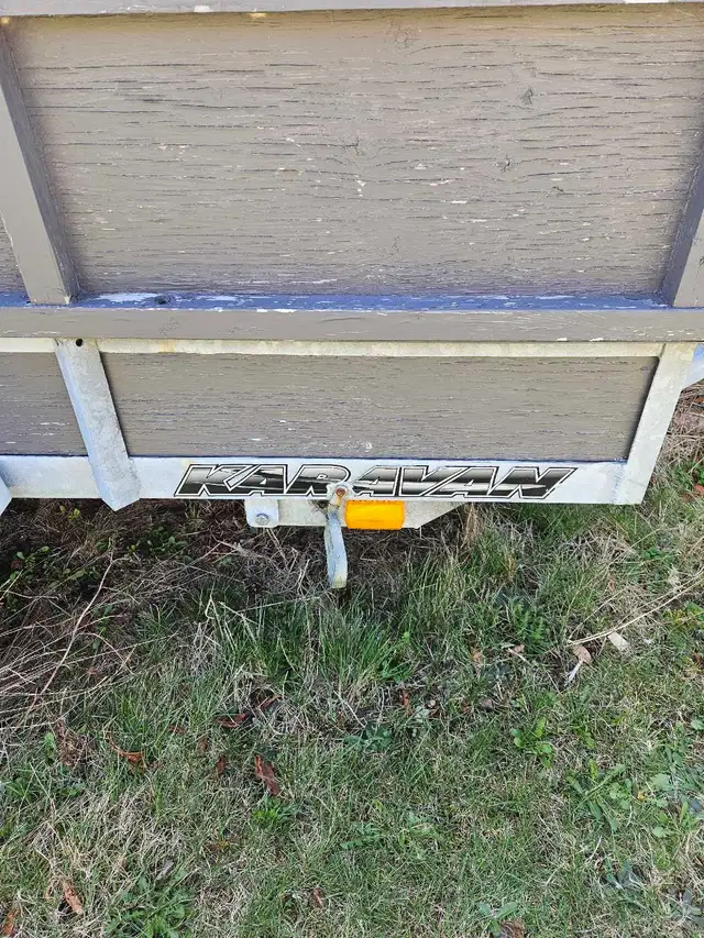 Utility trailer - Photo 2