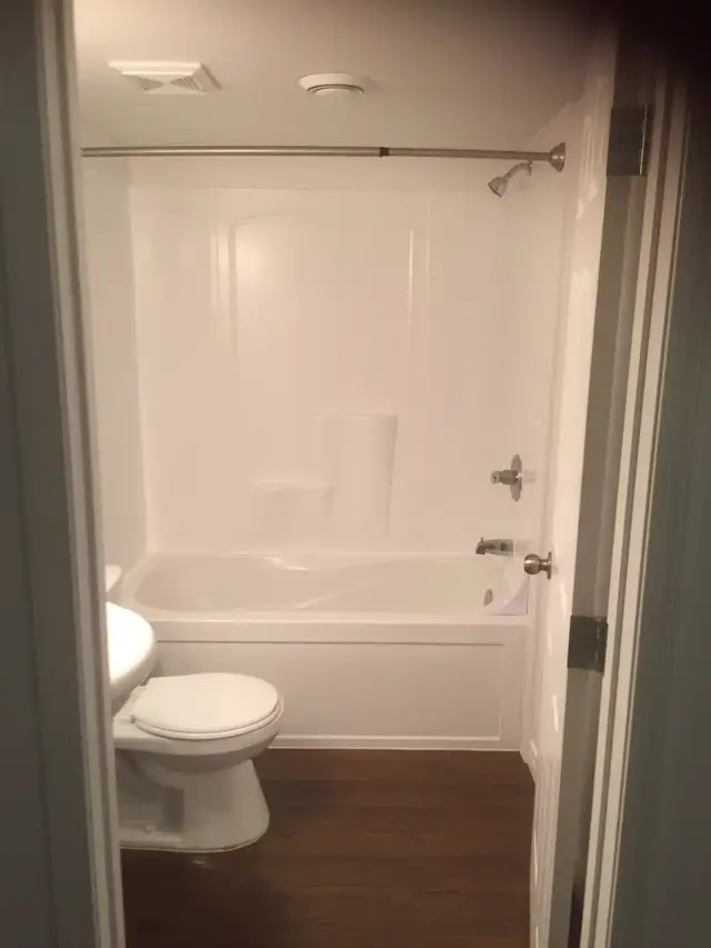 1 bdrm suite $800 - Photo 7