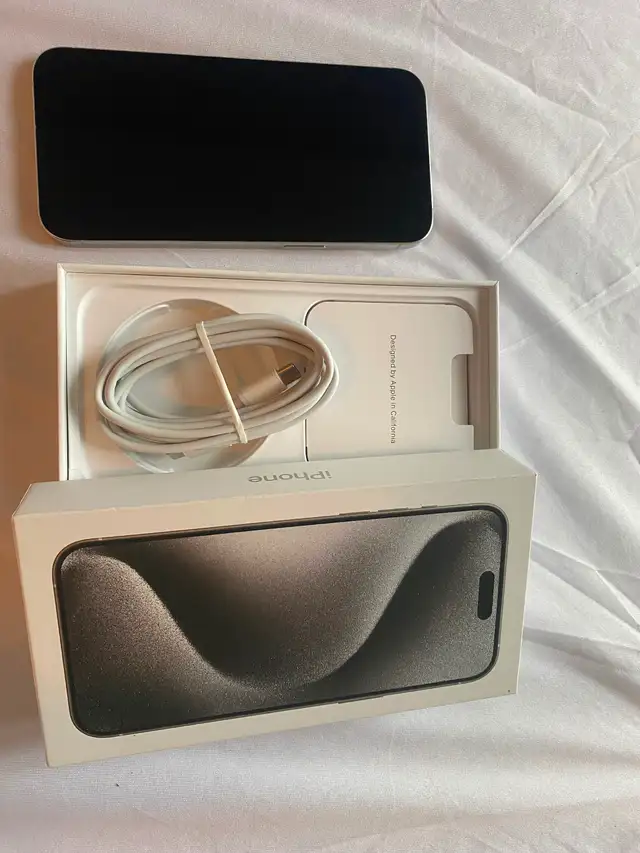 Like New iPhone 15 Pro Max 258GB White Titanium