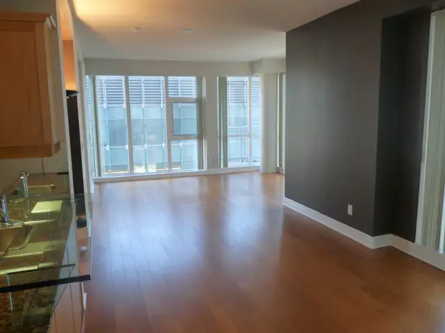 2 Bd, 2Wr Condo for Rent Walking distance to Eaton Centre, MTU - Photo 7