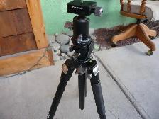 Vanguard 3  263AB tripod