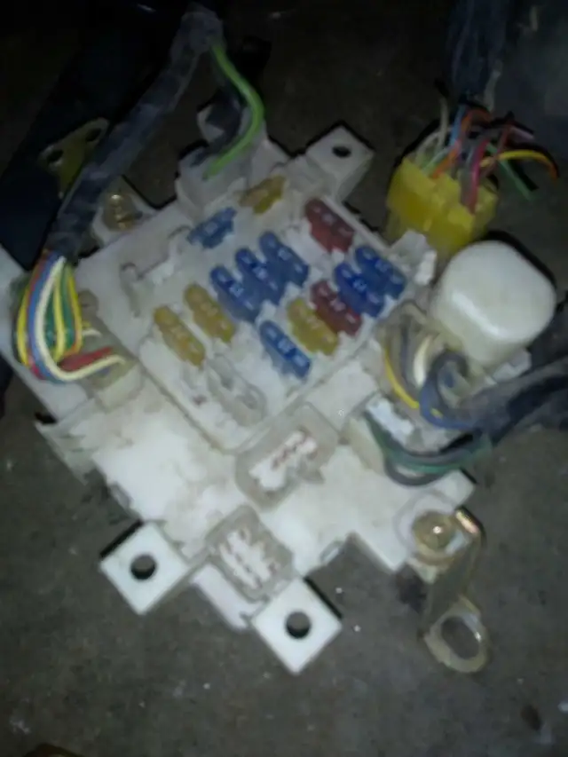 geo metro parts - Photo 5
