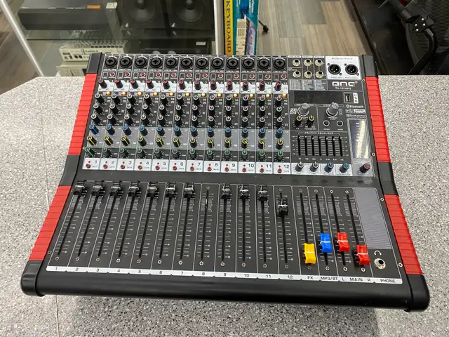 BMG TX-12 Powered Mixer
