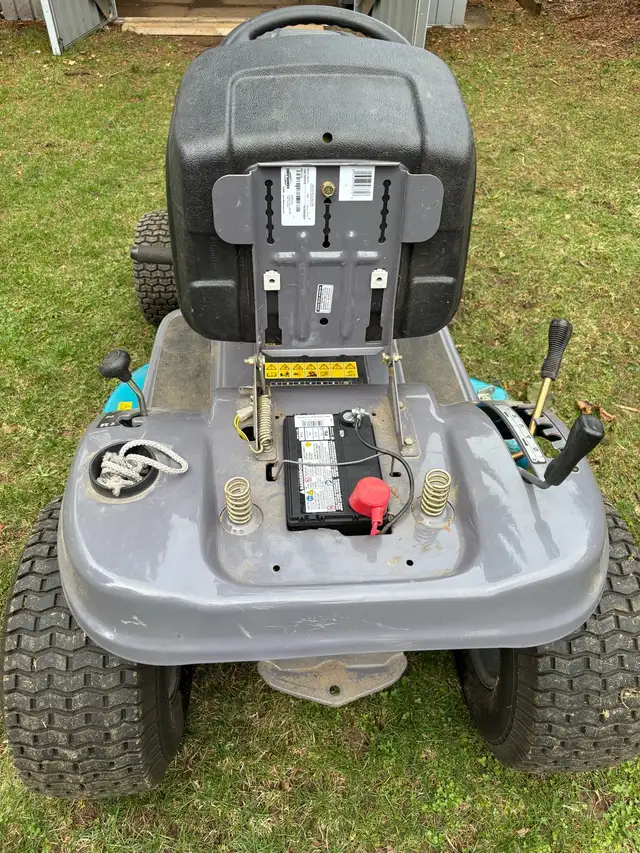 38" riding lawnmower for sale - Photo 2