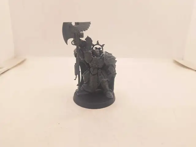 Warhammer 40k Adeptus Custodes Captain-General Trajann Valoris