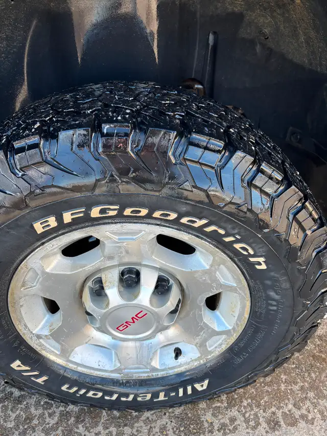 2010 - 2500 GMC Z71 SLT Duramax for sale - Photo 6