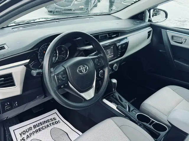 2014 Toyota Corolla 4dr Sdn CVT LE - Photo 5