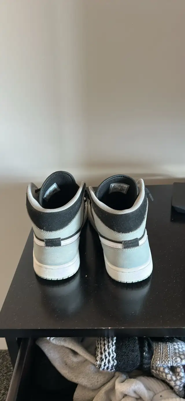 Jordan 1 mid elephant print size 8.5 mens - Photo 4