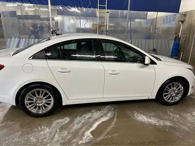 2011 Chevy Cruze - Great Condition (Price Reduced: $6,500) - Photo 2