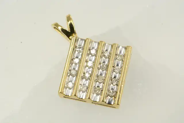 10K SQUARE DIAMOND PENDANT